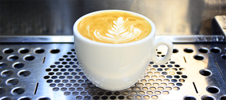 Flat white – złota proporcja wśród mlecznych kaw